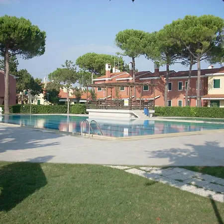 Villaggio Michelangelo Lotto M1 Bibione Exterior foto
